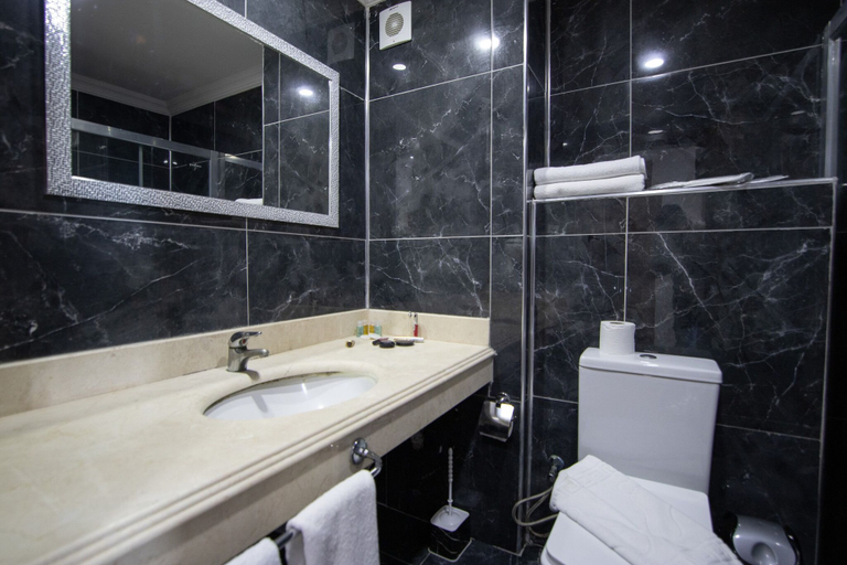 Bathroom, SCALA NUOVA BEACH HOTEL, Kuşadası