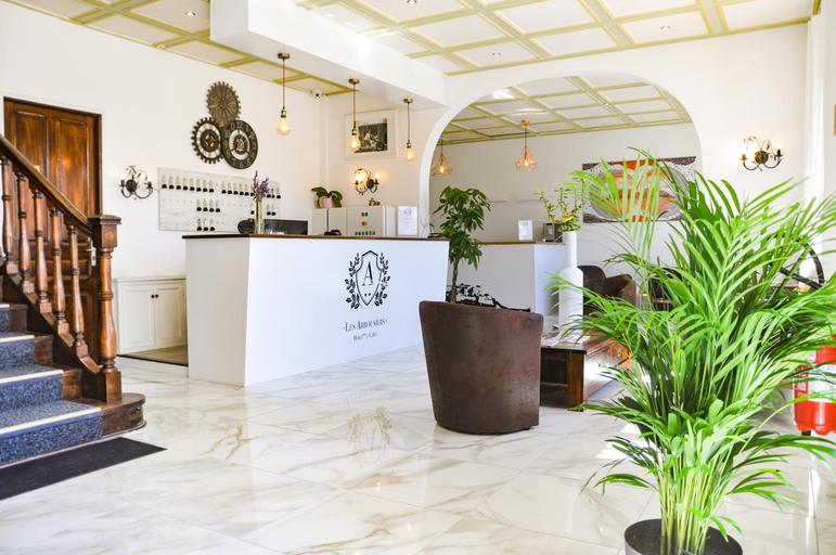 Public Area 3, Hôtel Les Arbousiers, Haute-Corse