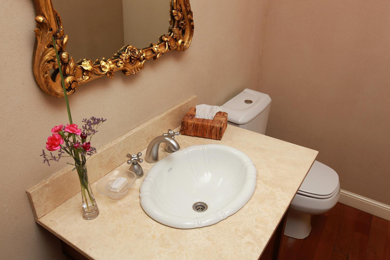 Bathroom 4, 248 Finisterra, Distrito Federal