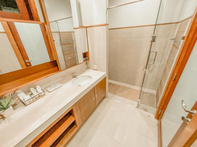 Bathroom 3, Royal Sammuk Villa, Muang Chon Buri