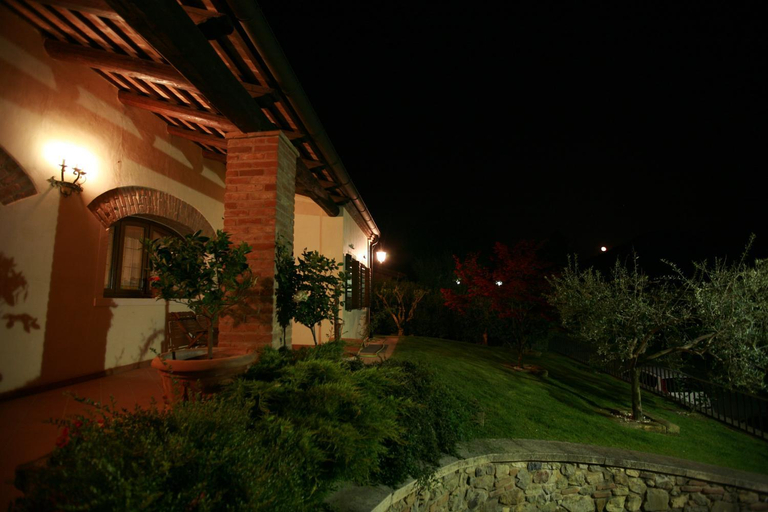 Others 5, B&B Contarine, Padua