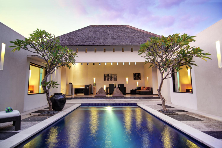Swimming Pool 5