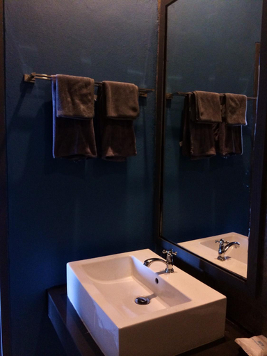 Bathroom 4, Wang Put Tan Boutique Hotel, Mae Fa Luang