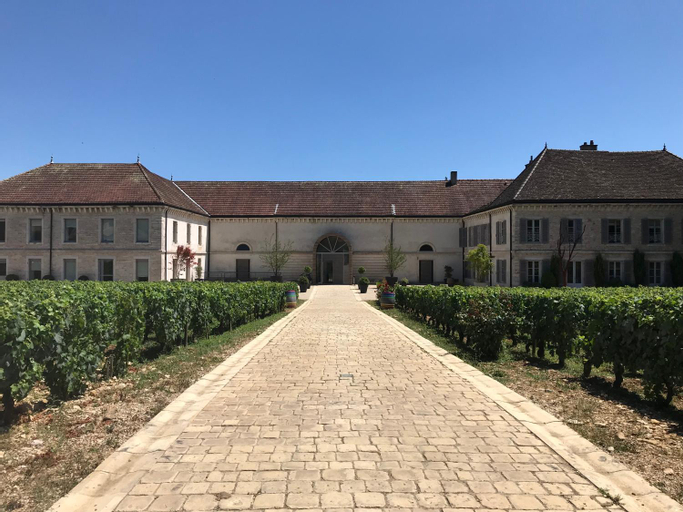 Exterior 2