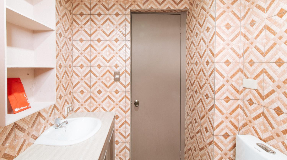 Bathroom 8