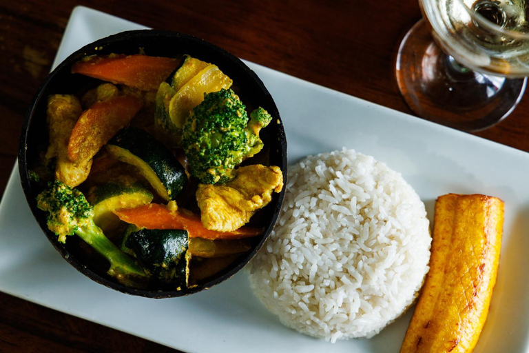 Food & Drinks 4, Coconut Row Boutique Hotel