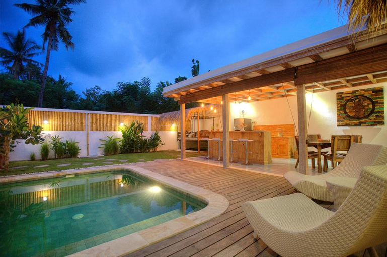 Swimming Pool 12