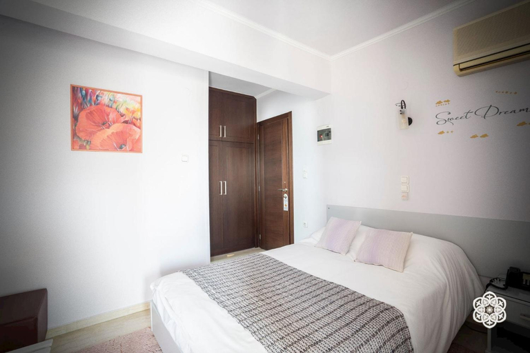 Bedroom 3, Aktaion, Epirus