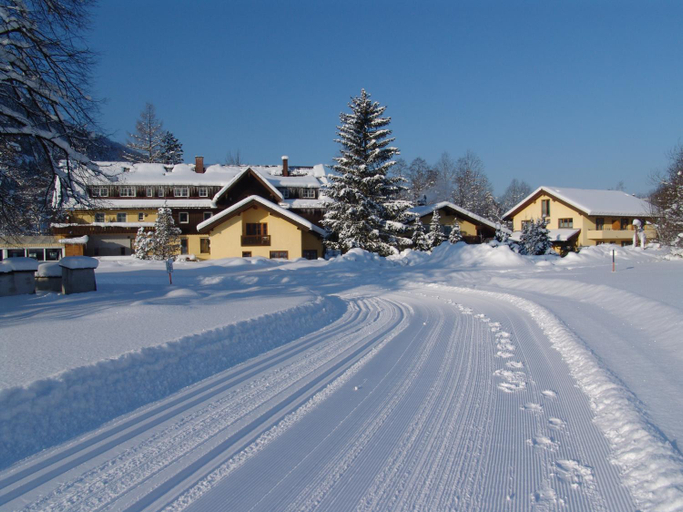 Exterior & Views 1, Hotel-Gasthof Der Wiesengrund, Oberallgäu