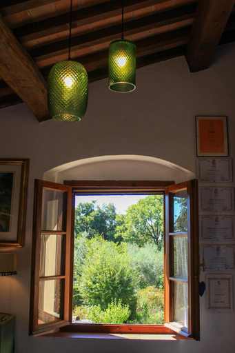 Others 4, AU-RA Vegan B&B, Livorno