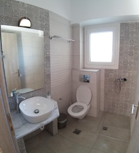 Bathroom 3, Zeus Hotel, North Aegean