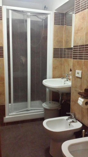 Bathroom 4, B&B Pitagora, Rome