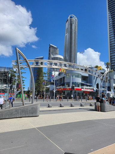 Exterior & Views 2, 3 Bedroom Surfers Paradise Apartment, Gold Coast