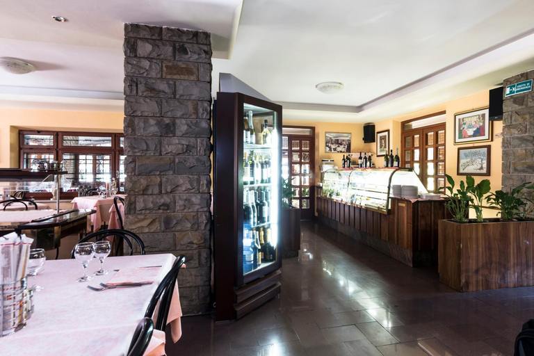 Food & Drinks 4, Camere R 75, Perugia