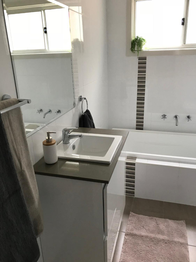 Bathroom 3, The Leaning Oak - Lake Conjola, Shoalhaven - Pt B