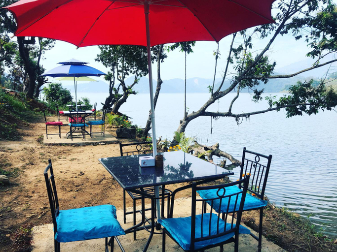 Food & Drinks, Lake Wave Cottage & Resturent, Gandaki