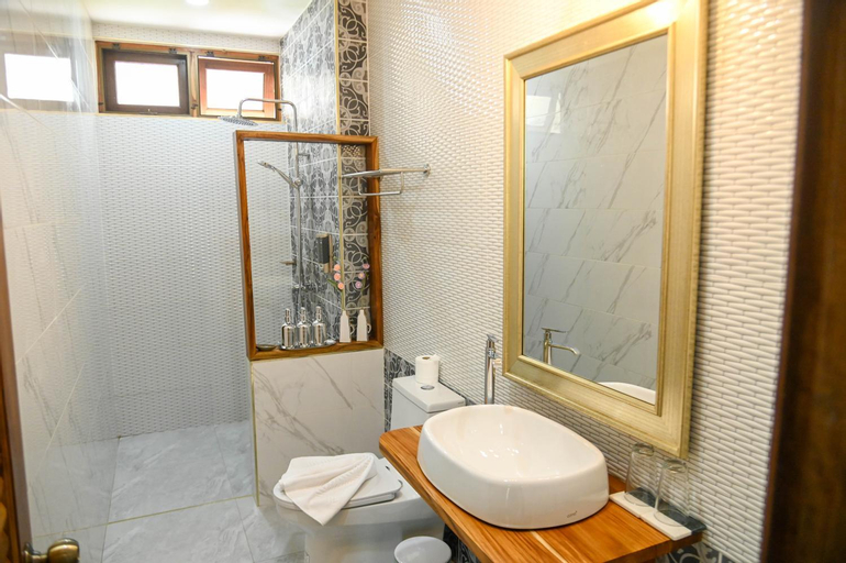Bedroom 3, แลภู ดูนา LaePhu DooNa Resort and Restaurant, Mae Taeng