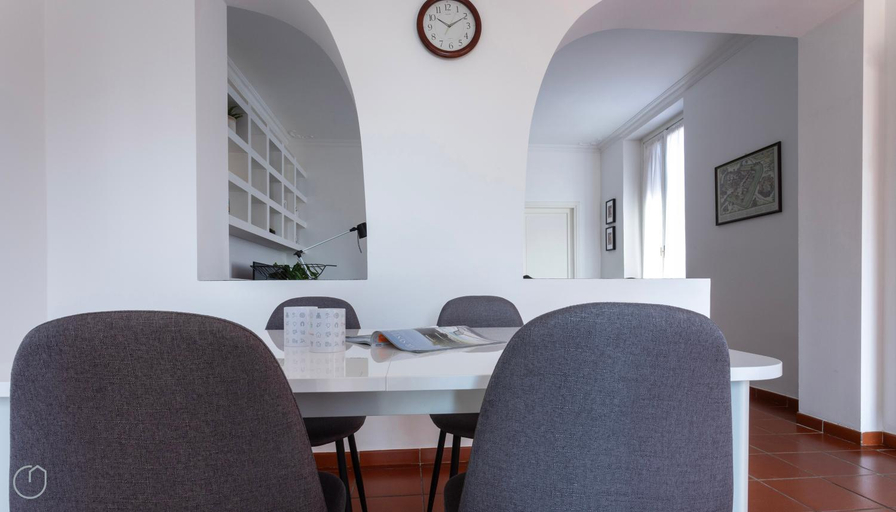 Others 4, Italianway Easy - Cristoforo Colombo 5B, Milano