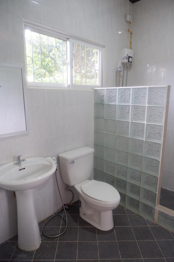Others 5, Villa Camotes, San Francisco
