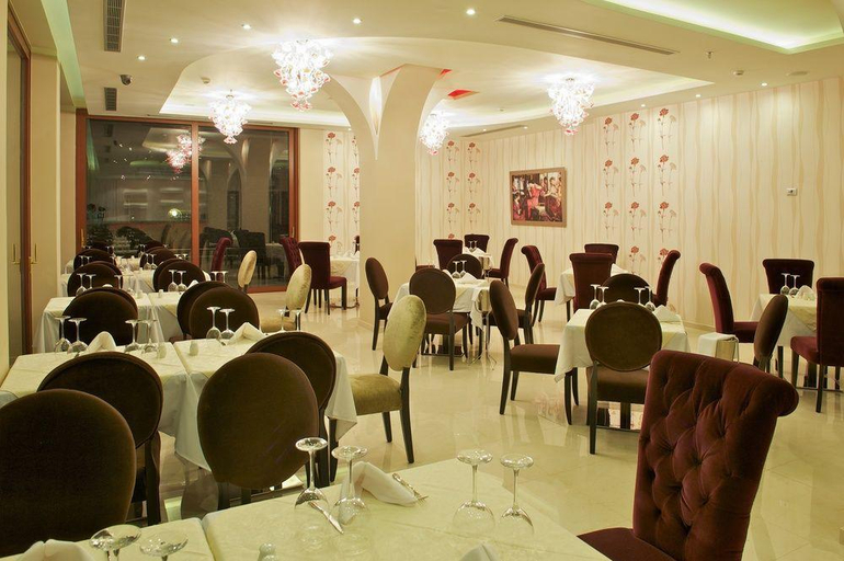 Food & Drinks, Odyssey Hotel, Ionian Islands
