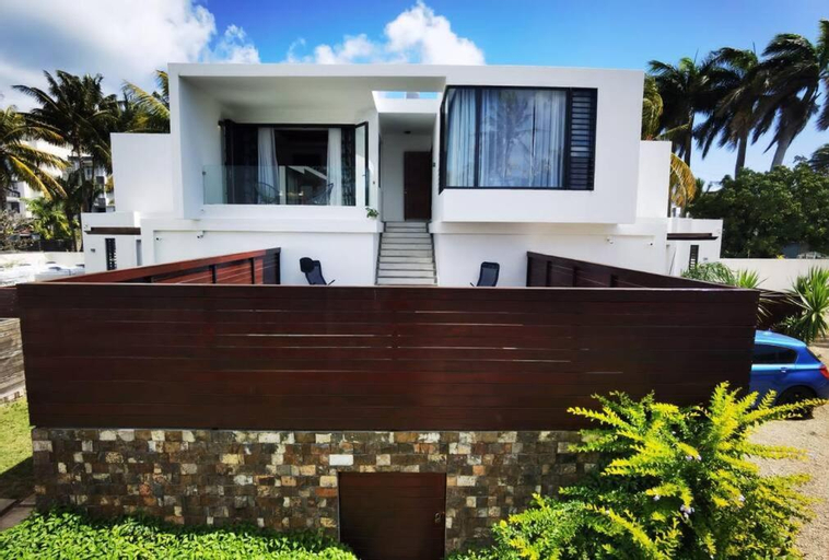 Villa Pereybere White Pearl