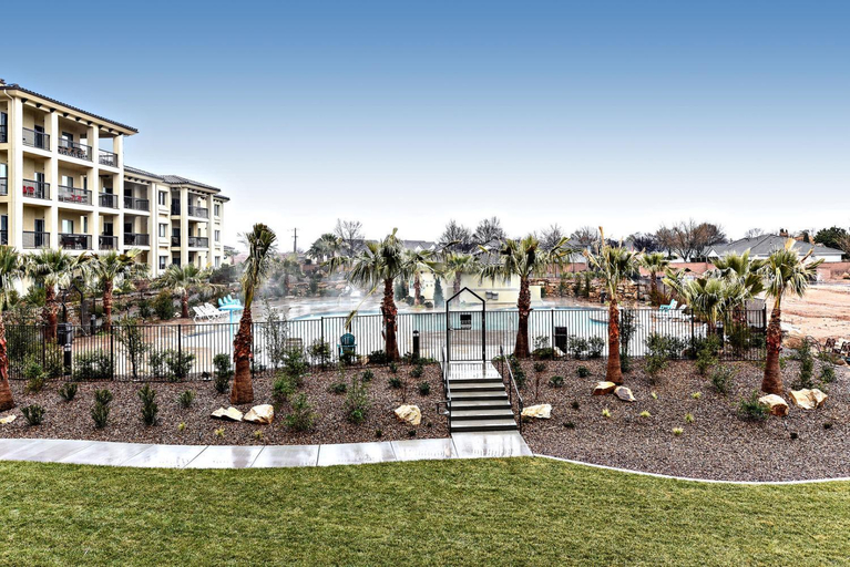 S203-ADA Suite-Second Floor 3-bedroom Pool View, Washington