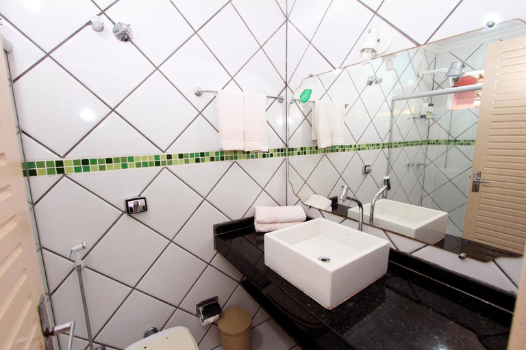 Bathroom 4, Hotel Casa Blanca Porto Seguro, Porto Seguro