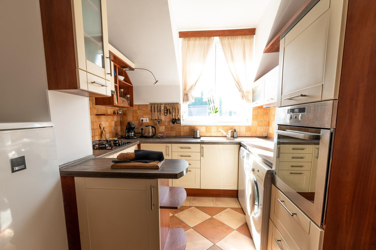 Others 5, LA LAMPA Apartments, Debrecen
