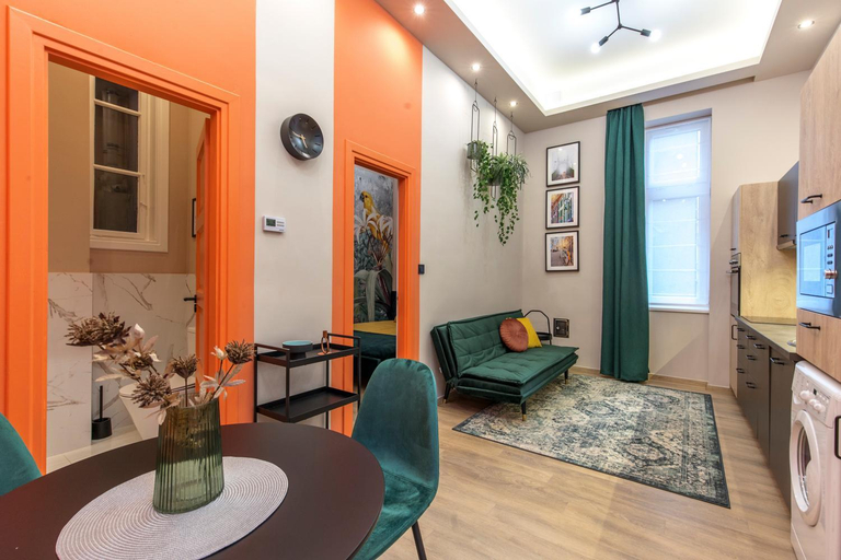 Others 2, E12 Boutique Apartments, Budapesti