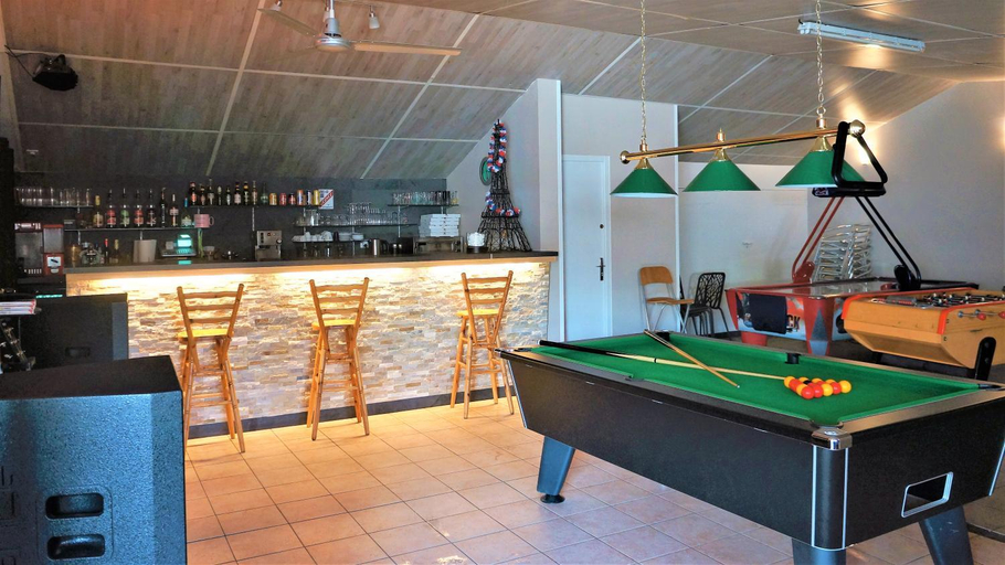 Food & Drinks, Camping Paris Beau Village, Essonne
