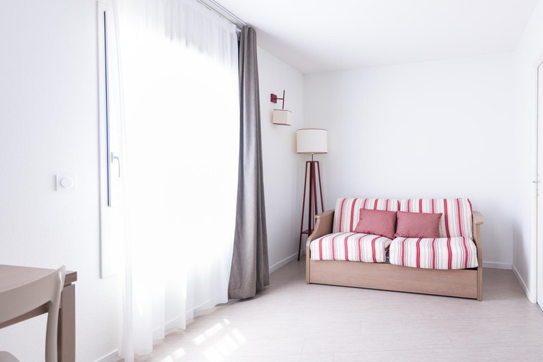 Bedroom 3, Zenitude Hotel - Residences Narbonne Centre, Aude