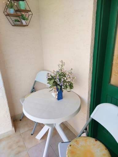 Others 5, Studio apartman, Tisno