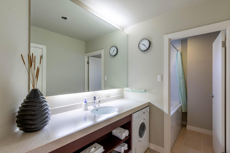 Bathroom 4, Fresh Powder Accommodation, Furano
