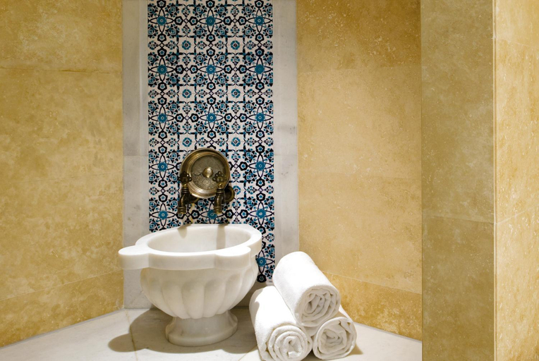 Bathroom 5, Paloma Pasha, Menderes