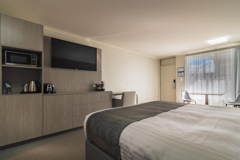Bedroom 3, Argosy Motor Inn , Devonport