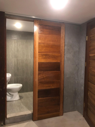 Bathroom 9