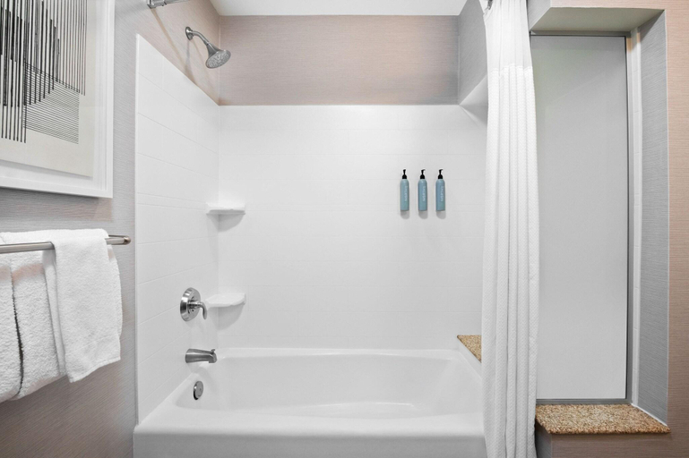 Bathroom 7