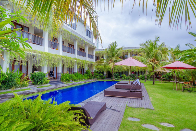 Swimming Pool 9