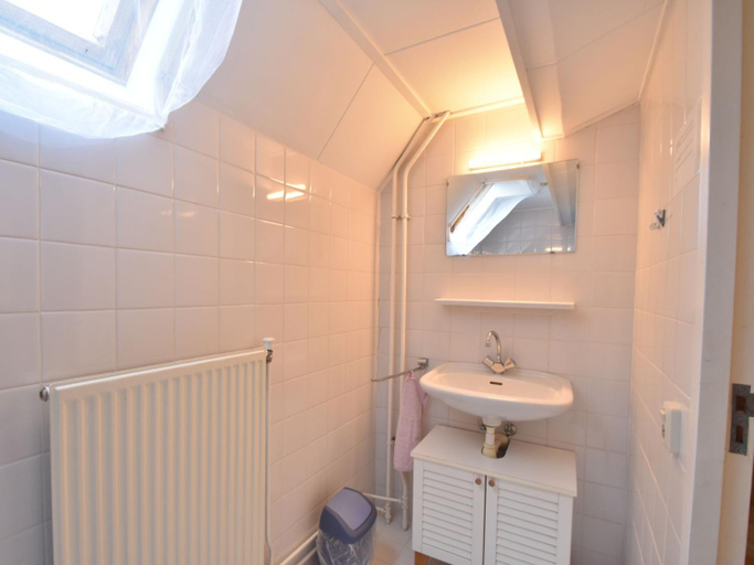 Bathroom, Holiday Home in Bergen near North Sea Beach, Bergen