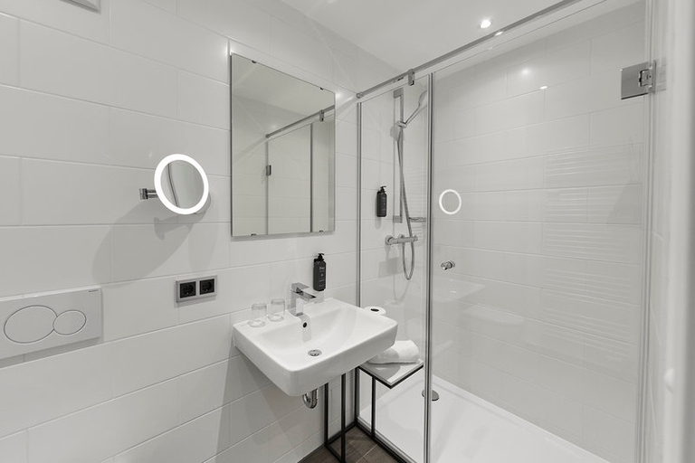 Bathroom 3, Top Hotel Rhoenkitz Bad Kissingen, Bad Kissingen