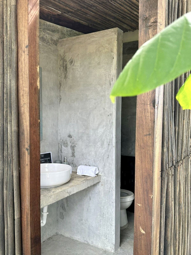 Bathroom 4, Casa Morrillo, Montijo