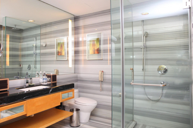 Bathroom 4