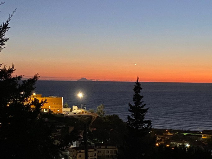 Others 5, Vista Stromboli, Cosenza