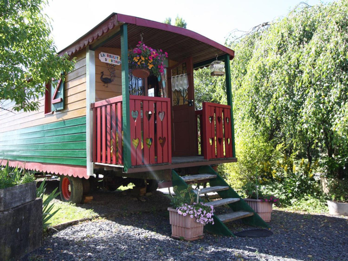 Sejour insolite en roulotte cosy avec tout confort pres d'Epinal - FR-1-589-459, Vosges