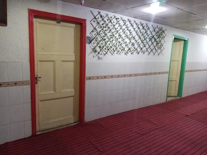 Others 3, HOTEL DE GRAND, Rawalpindi