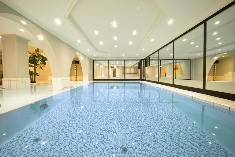 Sport & Beauty 2, Das Kronberg Hotel - Adults Only - inkl Soft- und Heißgetrankeflat, Regen