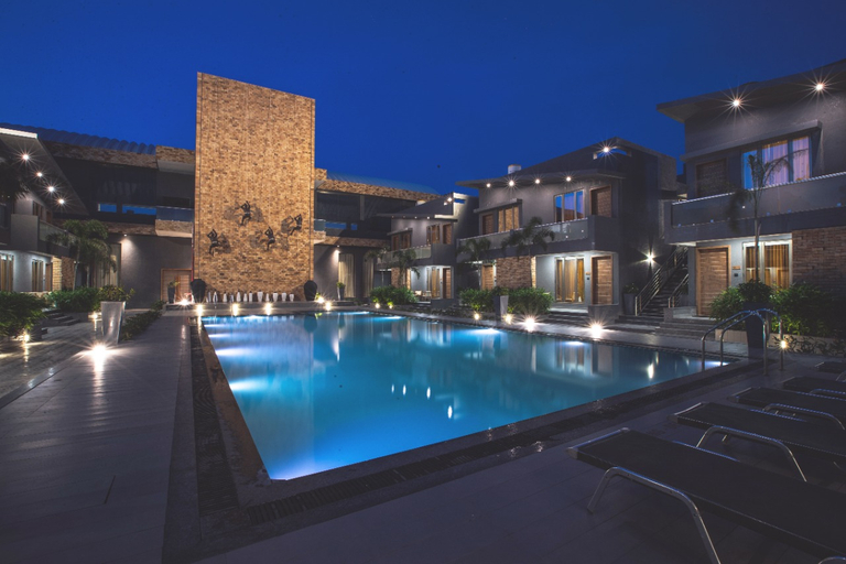 Sport & Beauty 5, Phoenix Resort, Rajkot