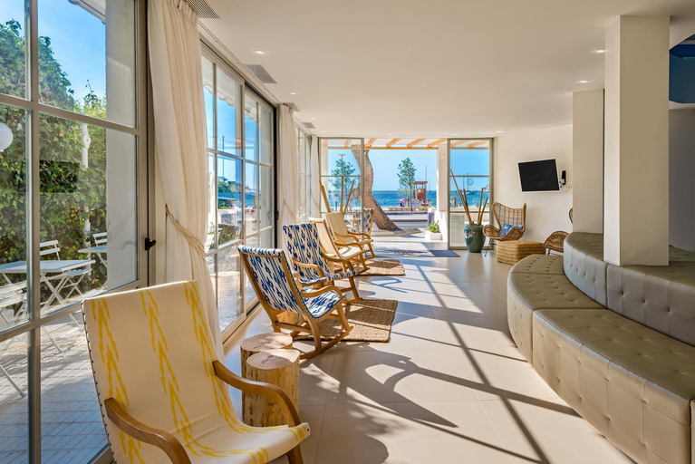 Public Area 4, FERGUS Style Palmanova - Adults Only, Baleares