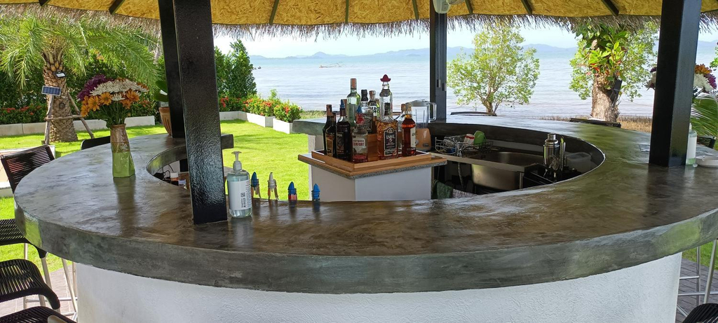 Bar/lounge 3, Beachfront Pool Villa and Apartment, K. Ko Chang