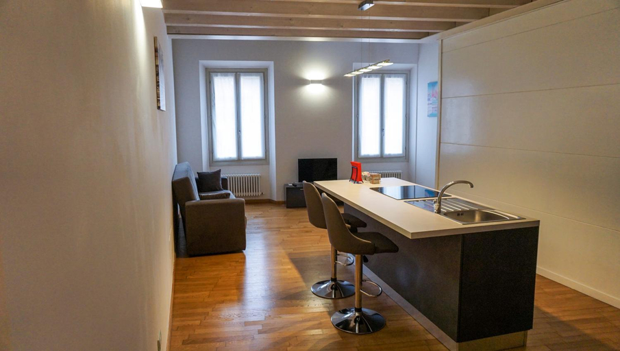 Others 2, Residenze Umberto I, Mantua